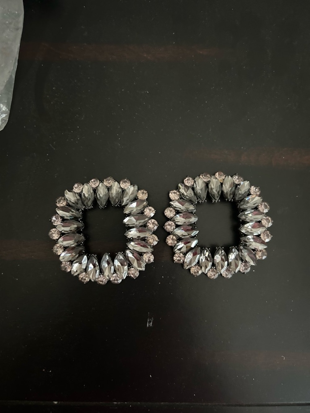 Sparkling Square Crystal shoes Brooch — Smoky Gray